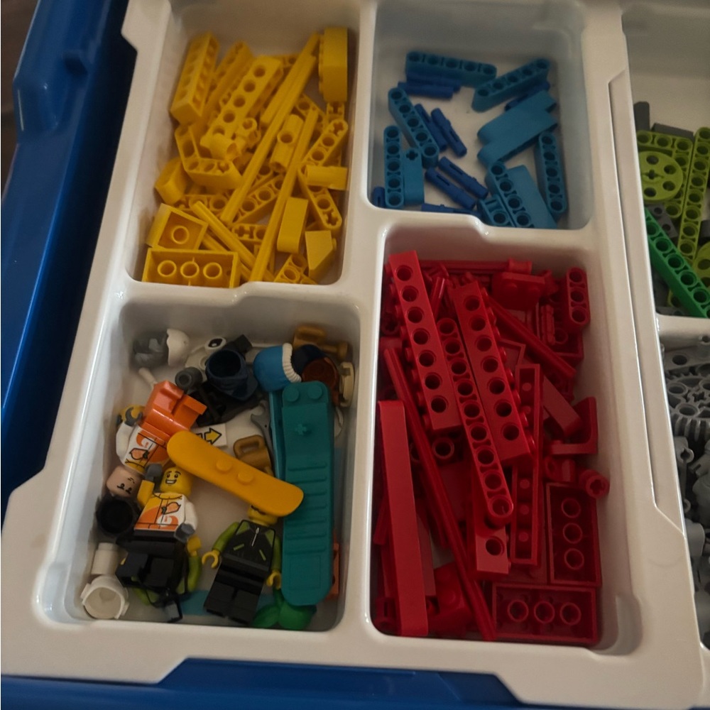 Lego Education Bric Q 45400 designed for children 10+ - Picture 3 of 9